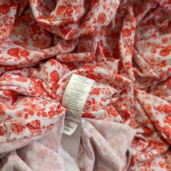 LuLaRoe Valentina - Picture 5 of 5